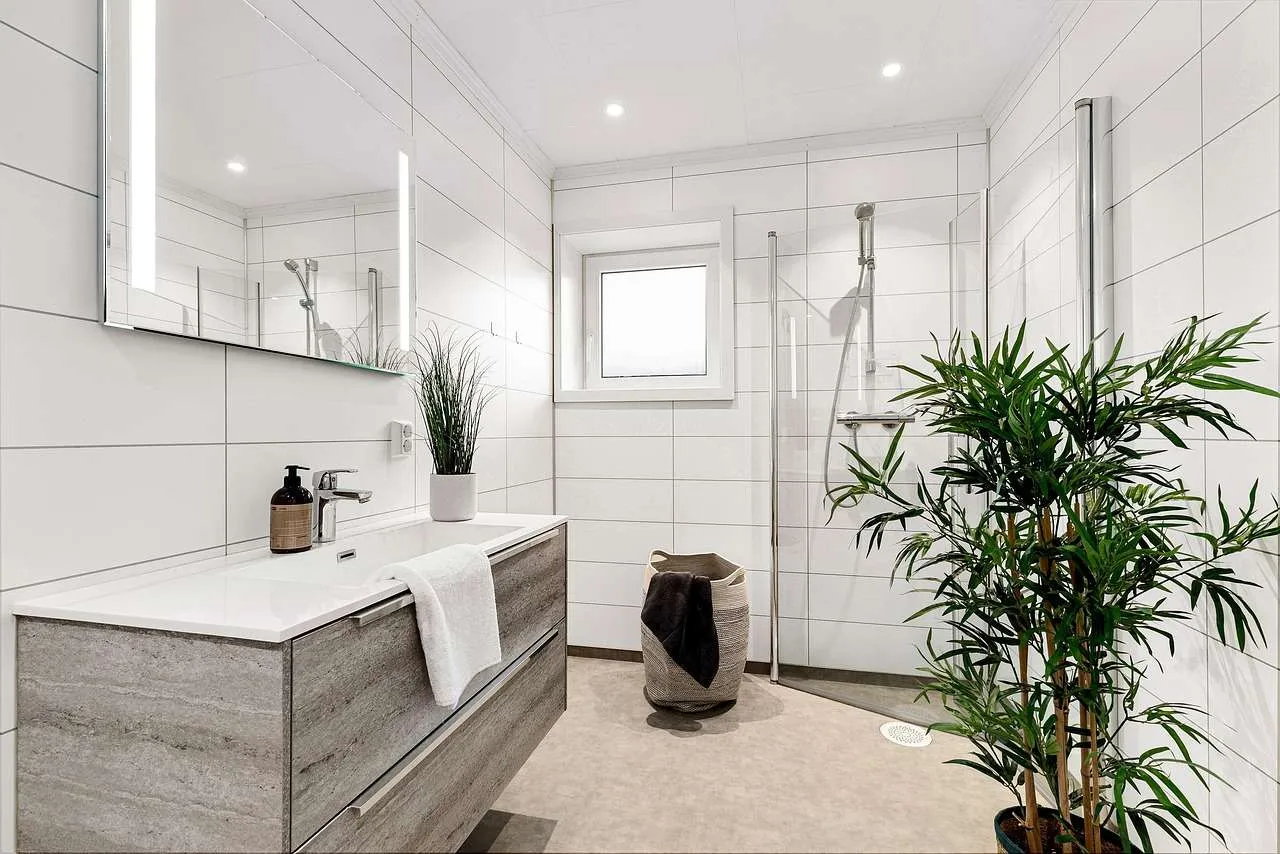 Bathroom Tiles: Styles, Types & Care