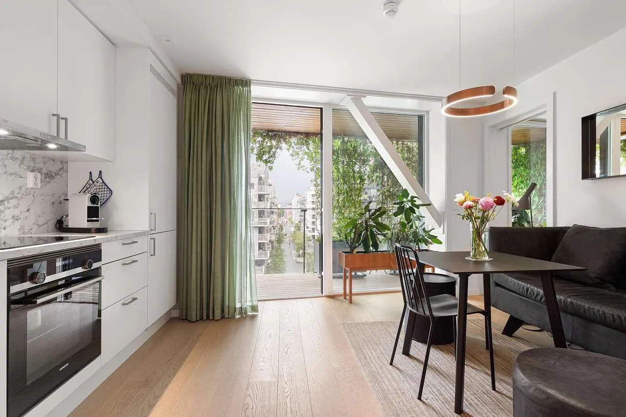 Home Window Repair: Fix It Right