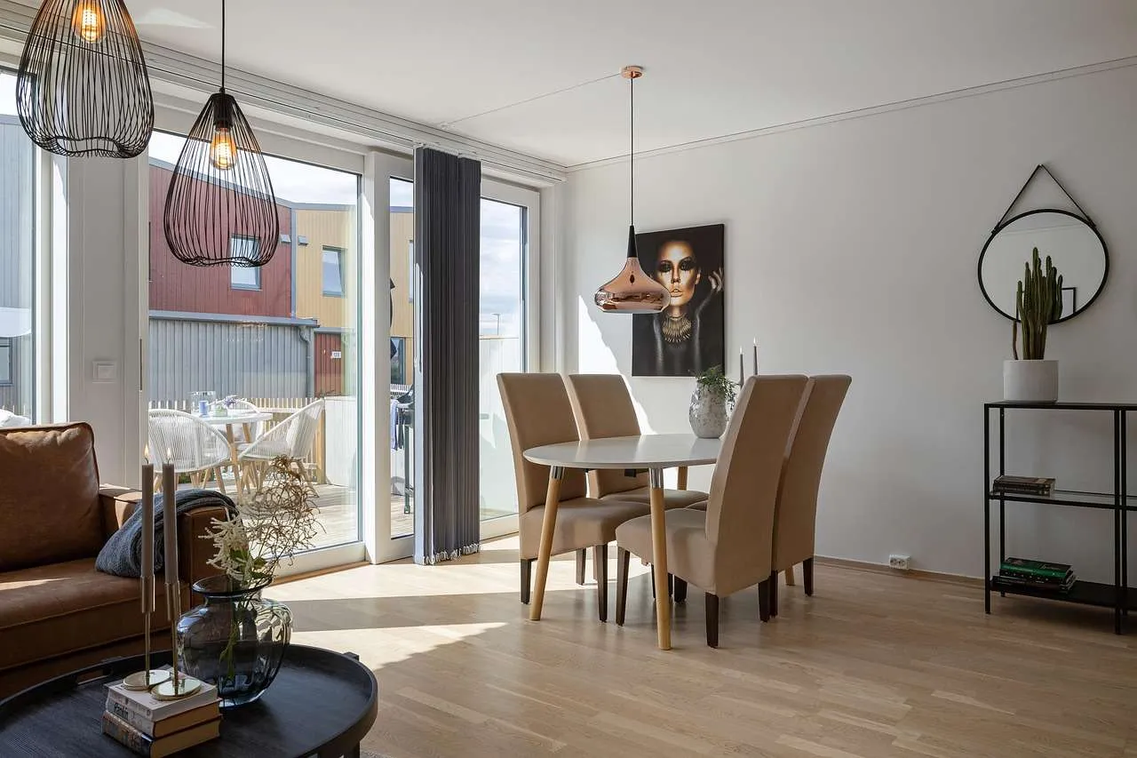 Window Tint for Home: Energy and Privacy